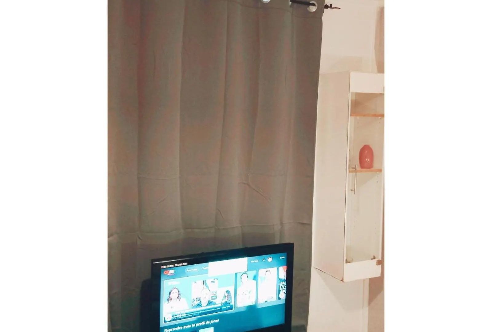 Car17-0G Apartment Paris